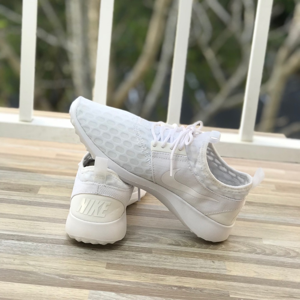 NWT Nike Juvenate w/ White WMNS - Picture 6 of 8